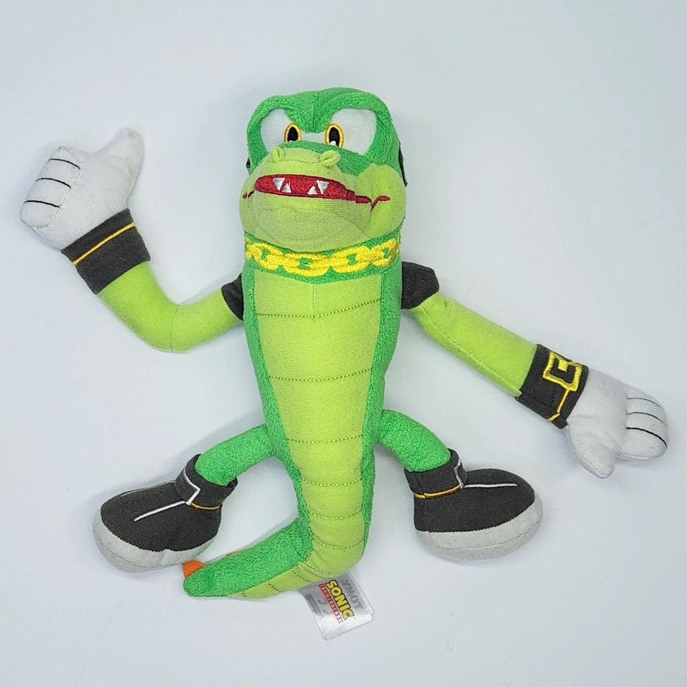 TOMY Sonic The Hedgehog Vector Plush Small Stuffed Toy Green Black White Cute